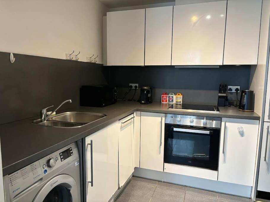 Apartment Luxury In The Heart Of City!